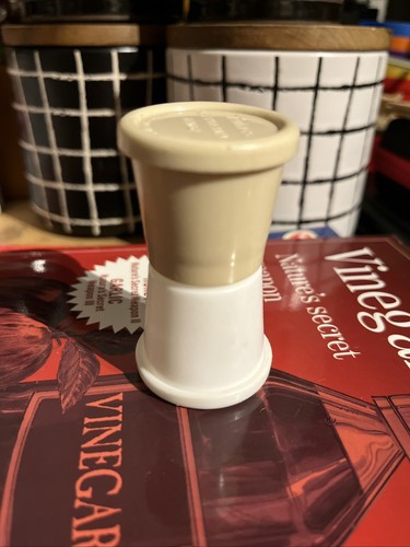 Vintage twinco white and - and, beige