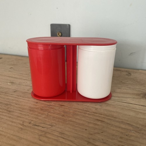 Vintage 1970s red white - 1970s, salt