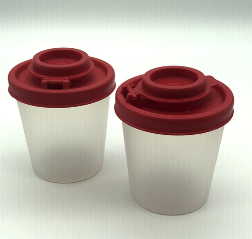 Signoraware salt and pepper - and,